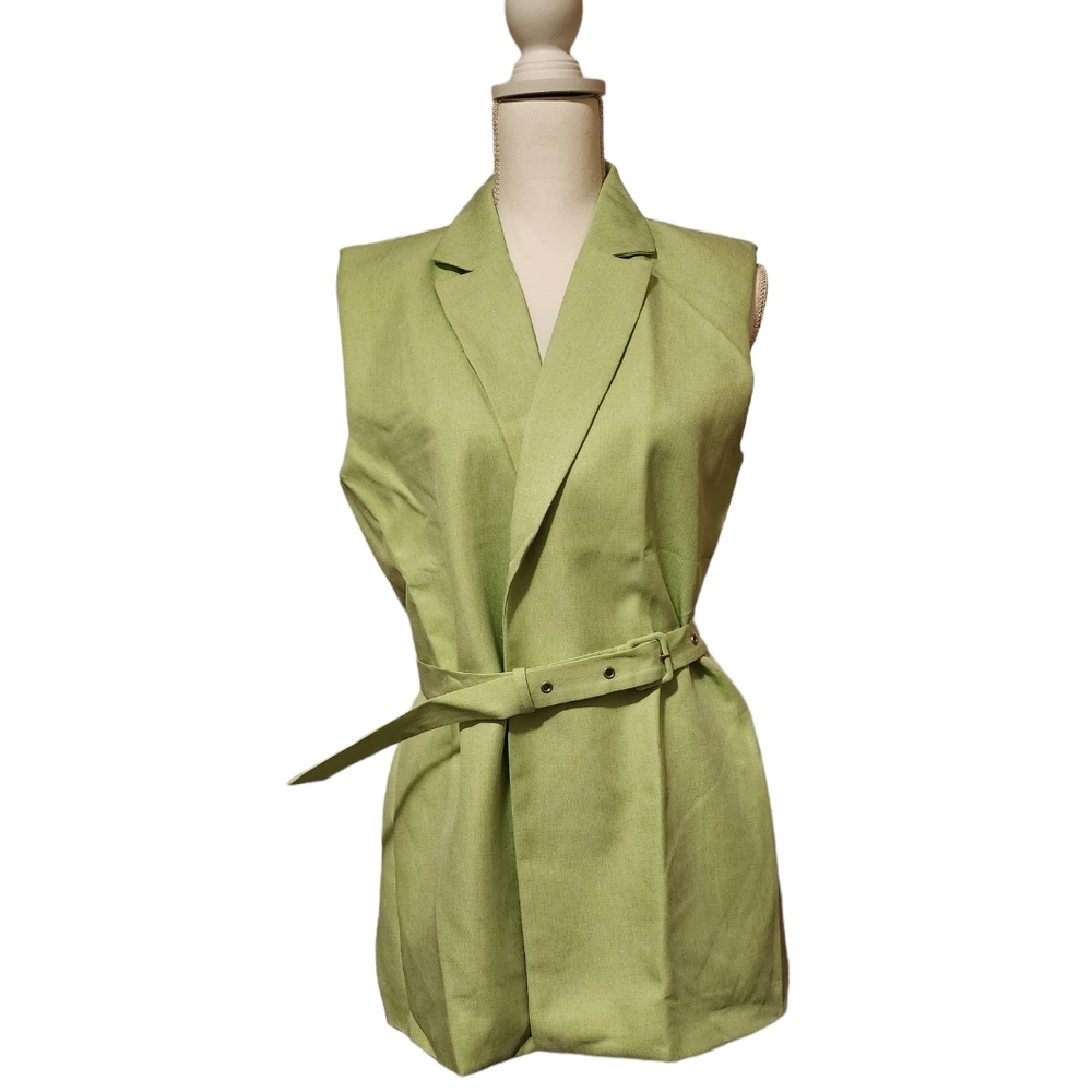 Love Bonito Althaea Belted Tailored Vest - Picture 3 of 8